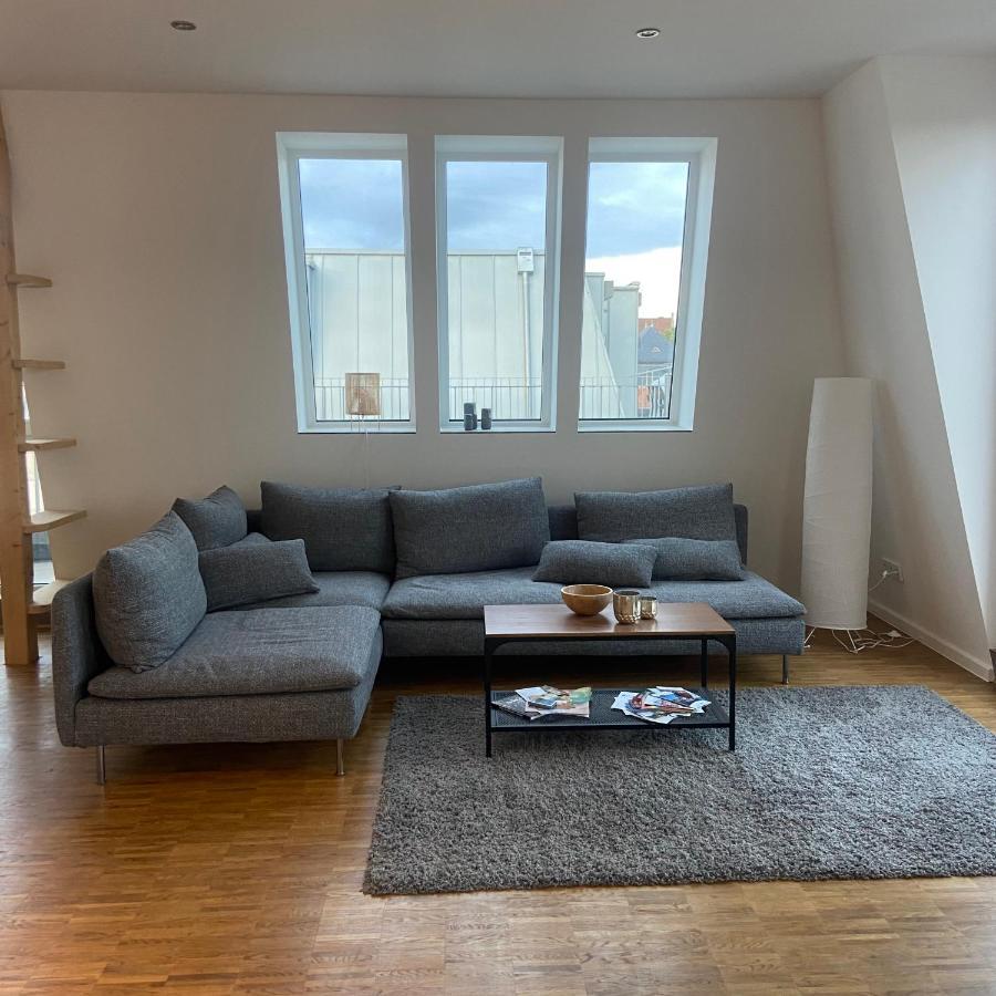 Zentrales Penthouse Mit Blick Auf Schwanenteich Lägenhet Minden  Exteriör bild