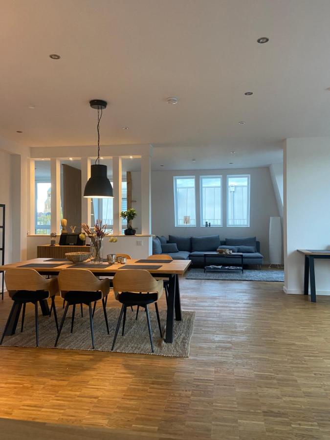 Zentrales Penthouse Mit Blick Auf Schwanenteich Lägenhet Minden  Exteriör bild